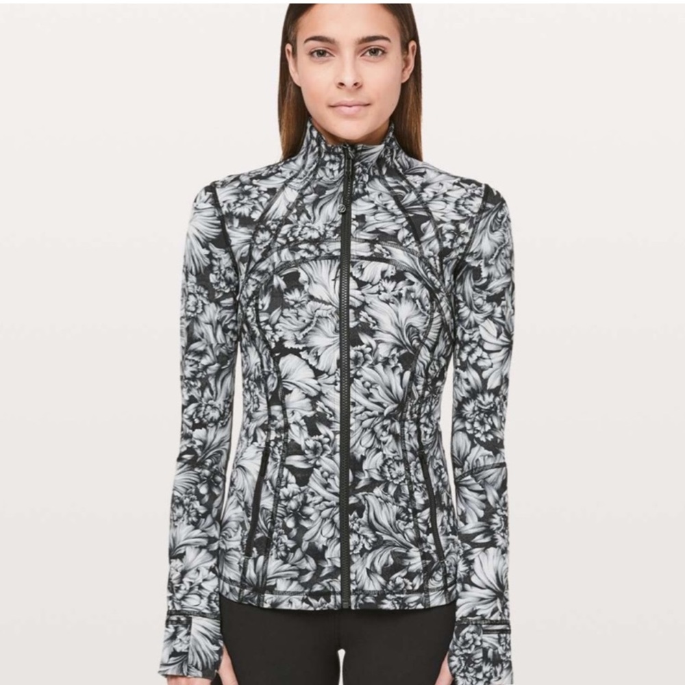 Lululemon Define Jacket Luxtreme Night Garden Size 6